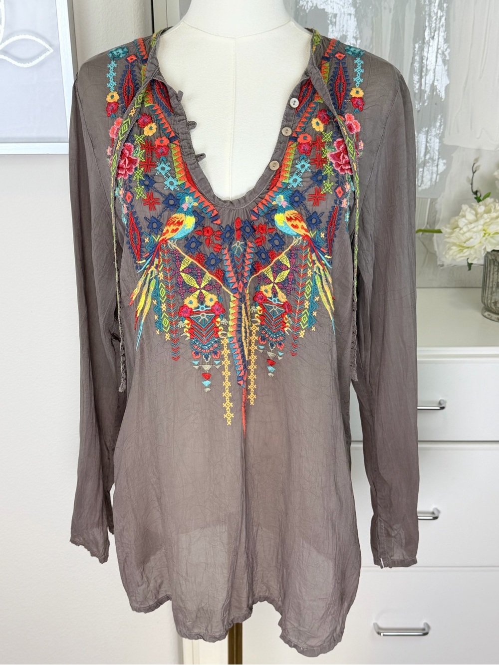 Johnny Was Grey Embroidered Bird Boho Tunic Blouse Medium
